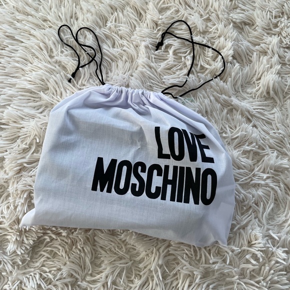 Love Moschino chain purse - Picture 7 of 7